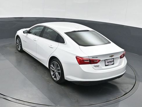 Used 2023 Chevrolet Malibu LT FWD image 35