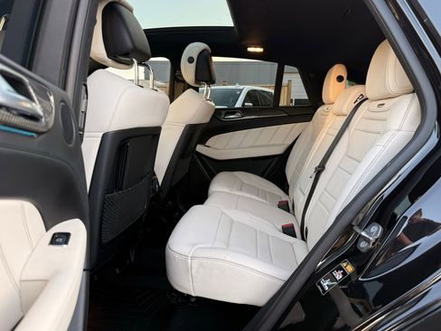 Used 2019 Mercedes-Benz GLE 63 AMG S image 38