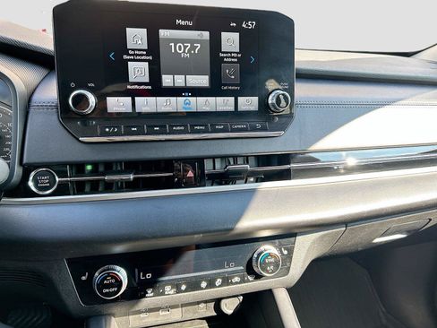 Used 2024 Mitsubishi Outlander SE AWD/4WD image 27