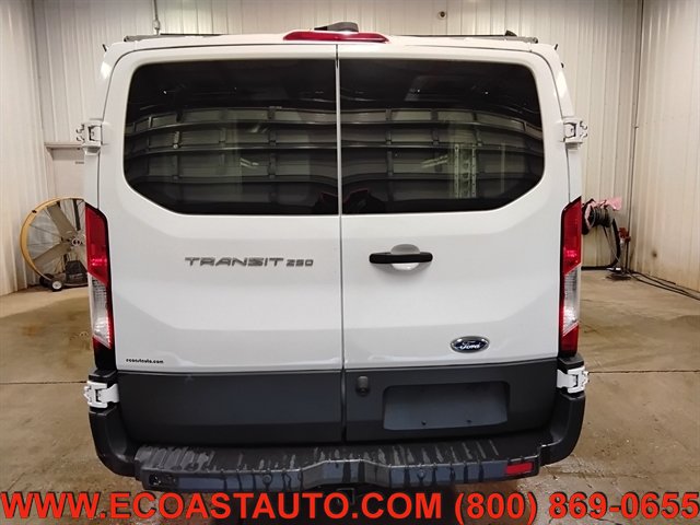 Used 2015 Ford Transit 250 130 Low Roof RWD image 8