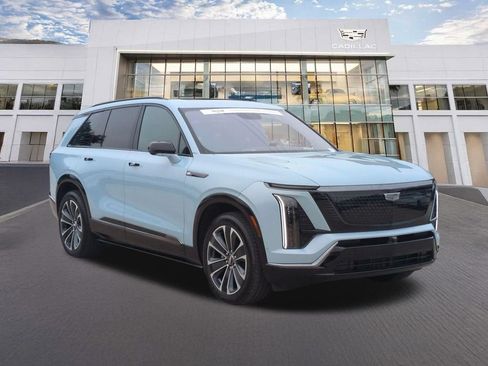 Used 2026 Cadillac Vistiq Sport AWD/4WD image 3