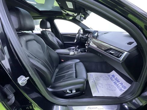 Used 2018 BMW 530i xDrive image 30