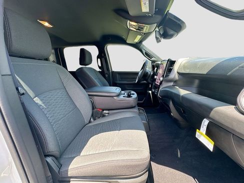 New 2025 RAM 2500 Tradesman image 32