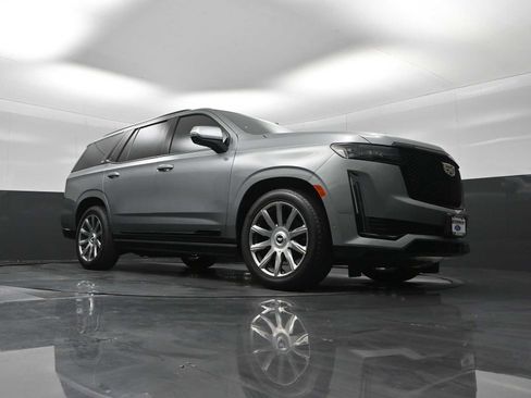 Used 2023 Cadillac Escalade Sport Platinum AWD/4WD image 28
