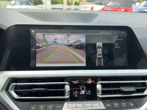 Used 2019 BMW 330i Sedan w/ M Sport Package RWD image 25