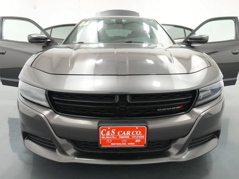 Used 2016 Dodge Charger SXT RWD image 26