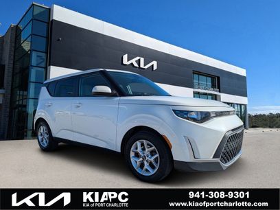Certified 2023 Kia Soul LX w/ LX Technology Package