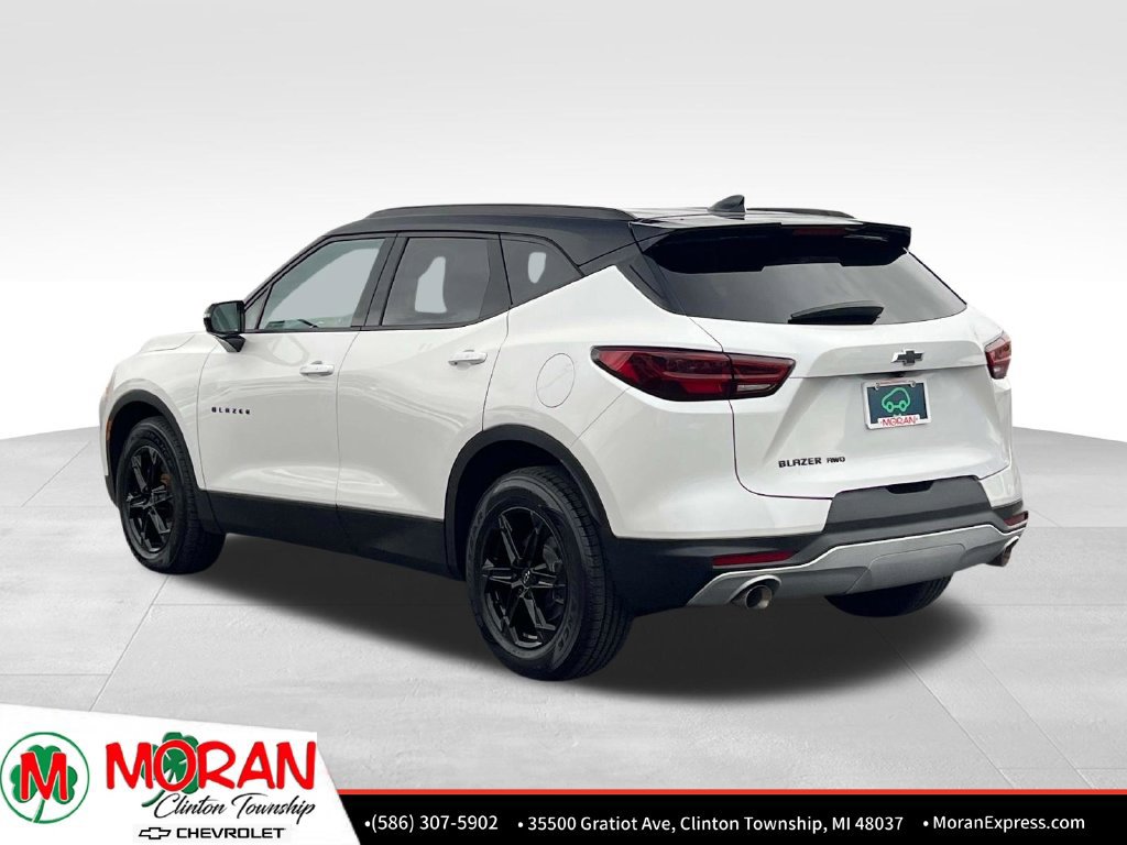 Certified 2023 Chevrolet Blazer LT w/ Midnight/Sport Edition AWD/4WD image 4