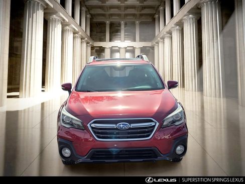 Used 2018 Subaru Outback 2.5i Limited AWD/4WD image 9