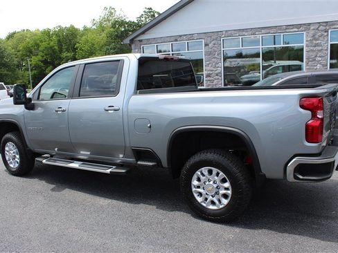 Used 2024 Chevrolet Silverado 2500 LT w/ All Star Edition AWD/4WD image 5