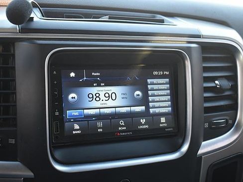 Used 2015 RAM 2500 SLT image 20