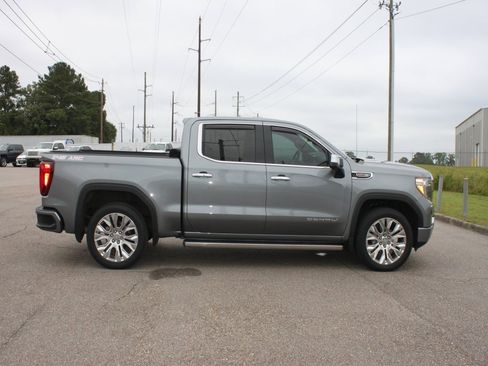 Used 2020 GMC Sierra 1500 Denali w/ Denali Ultimate Package image 15