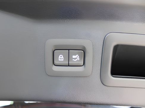 New 2025 MAZDA CX-70 3.3 Turbo w/ Preferred Package image 37