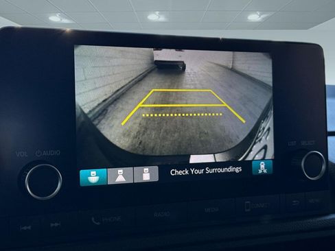 Used 2025 Honda CR-V Sport image 19