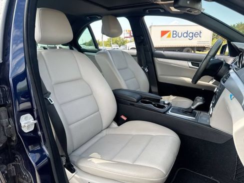 Used 2012 Mercedes-Benz C 250 Sedan image 25
