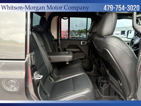 Used 2024 Jeep Gladiator Sport AWD/4WD image 33
