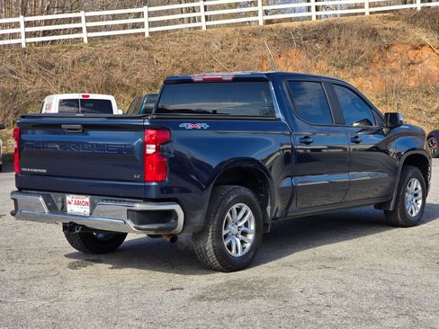 Used 2020 Chevrolet Silverado 1500 LT w/ LT Value Package image 16