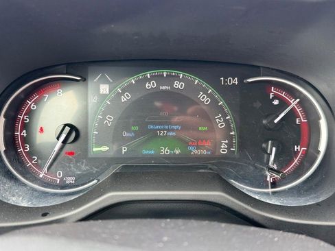 Used 2025 Toyota RAV4 XLE image 19