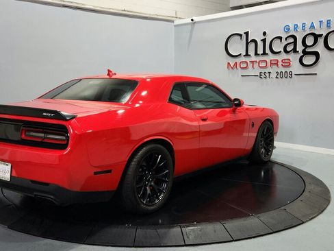 Used 2016 Dodge Challenger SRT Hellcat RWD image 12
