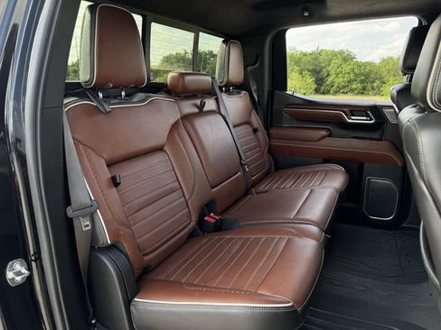 Used 2023 GMC Sierra 1500 Denali Ultimate AWD/4WD image 33