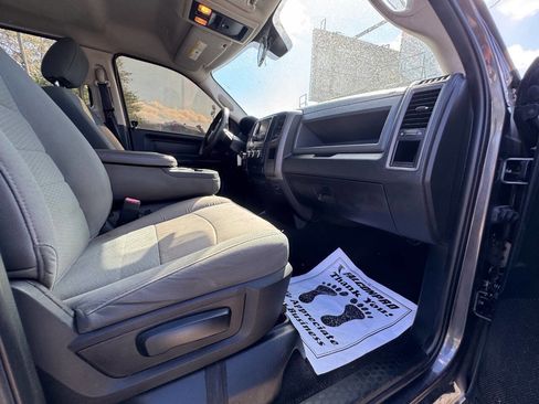 Used 2018 RAM 1500 Express image 20