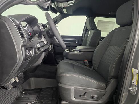 New 2026 RAM 2500 Big Horn AWD/4WD image 21