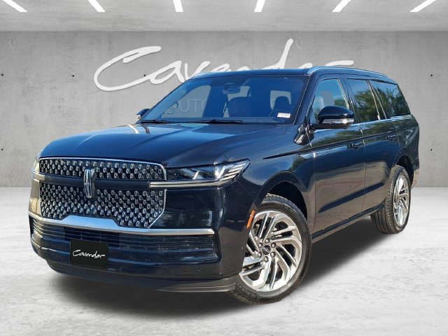 Used 2025 Lincoln Navigator Reserve AWD/4WD image 1