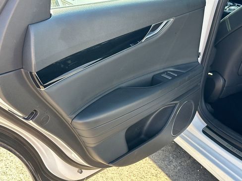 Used 2024 Genesis G80 2.5T image 21