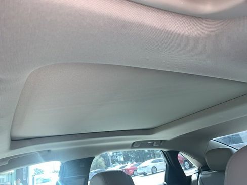 Used 2014 Cadillac XTS Premium image 8