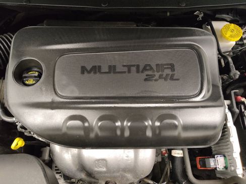 Used 2020 Jeep Cherokee Limited FWD image 30