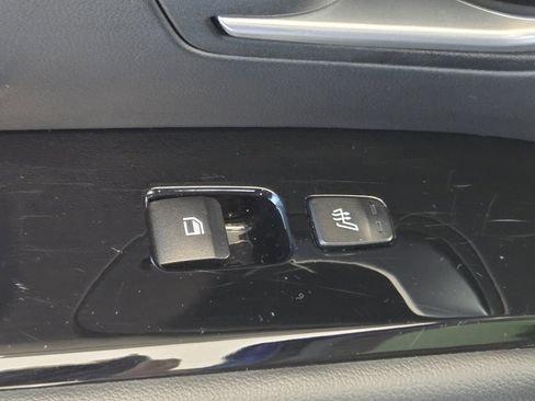 Used 2024 Hyundai Tucson Limited image 17