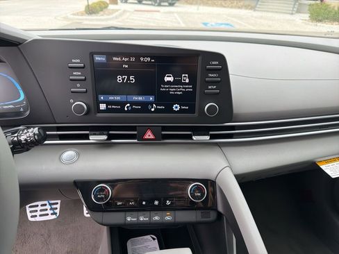 New 2026 Hyundai Elantra Sport FWD image 20