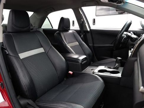 Used 2014 Toyota Camry SE FWD image 21