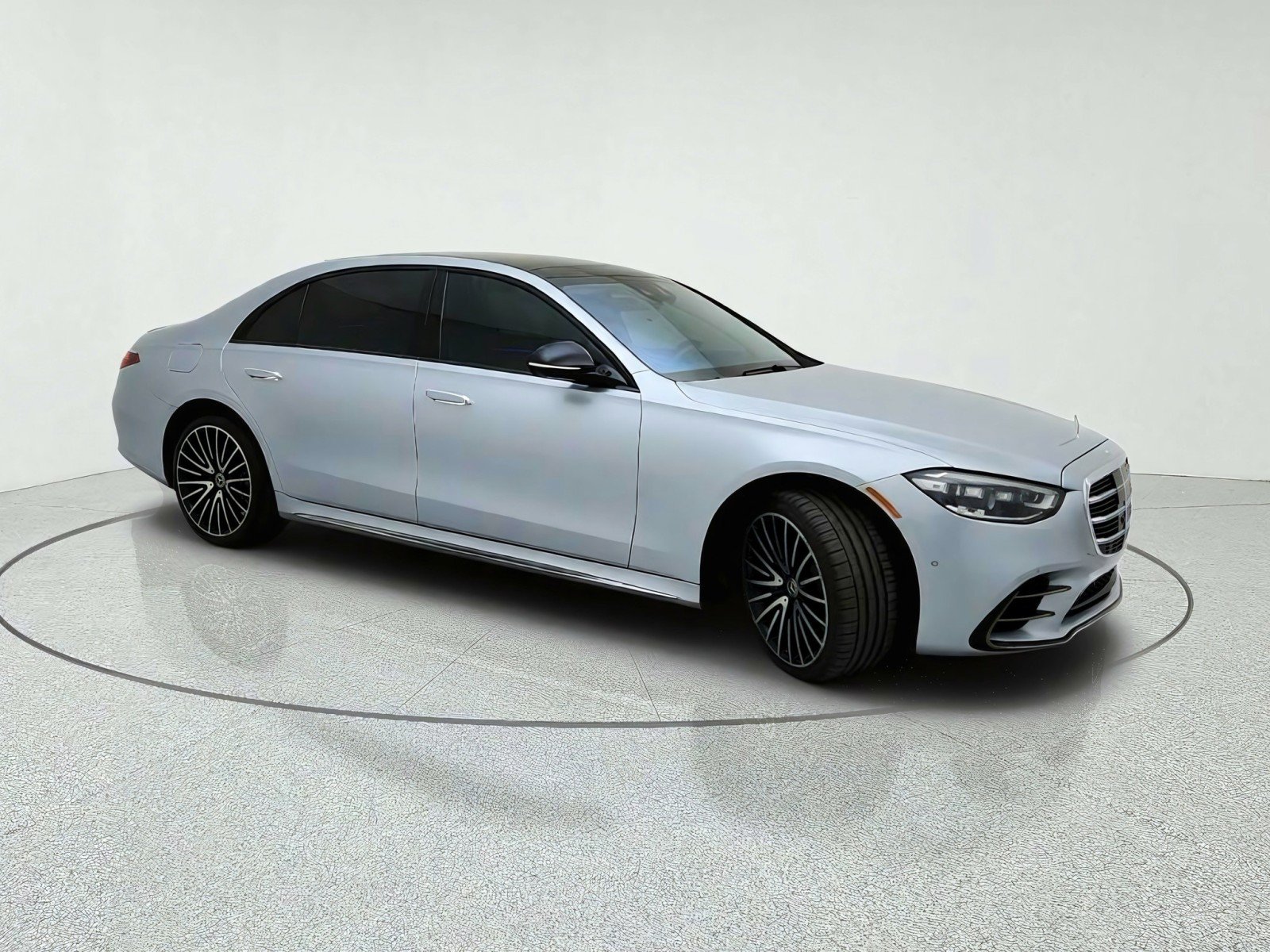 Certified 2023 Mercedes-Benz S 580 4MATIC Sedan image 5