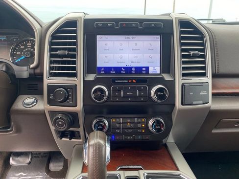 Used 2019 Ford F150 King Ranch w/ Equipment Group 601A Luxury AWD/4WD image 20
