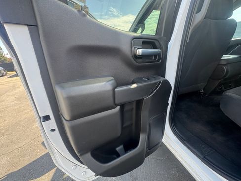 Used 2020 Chevrolet Silverado 1500 Custom w/ Custom Value Package RWD image 20