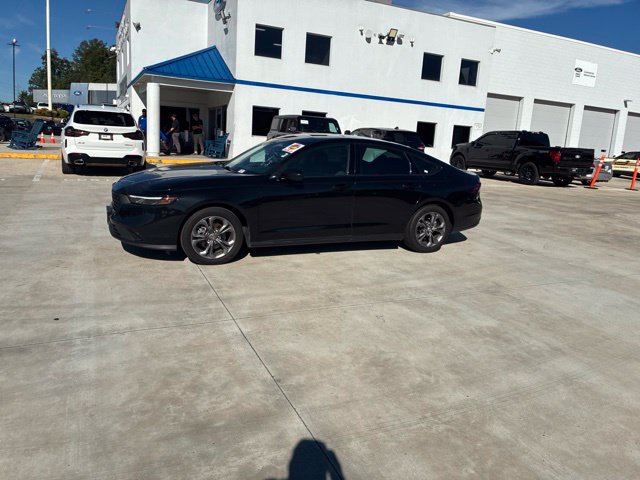 Used 2024 Honda Accord EX image 16