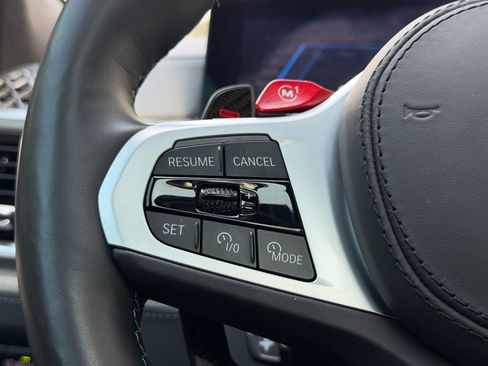 Used 2025 BMW X6 M Competition w/ Executive Package image 25