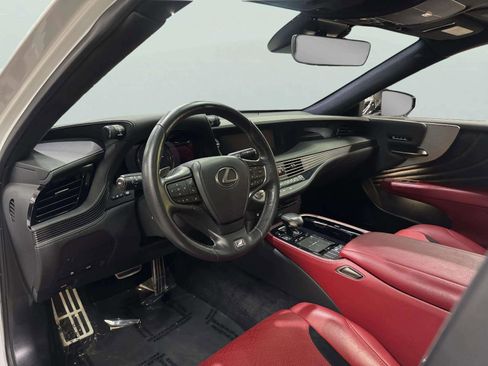 Used 2018 Lexus LS 500 F Sport w/ Accessory Package (Z2) RWD image 28