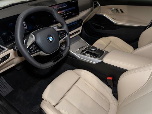 Used 2026 BMW 330i xDrive Sedan w/ Convenience Package AWD/4WD image 15