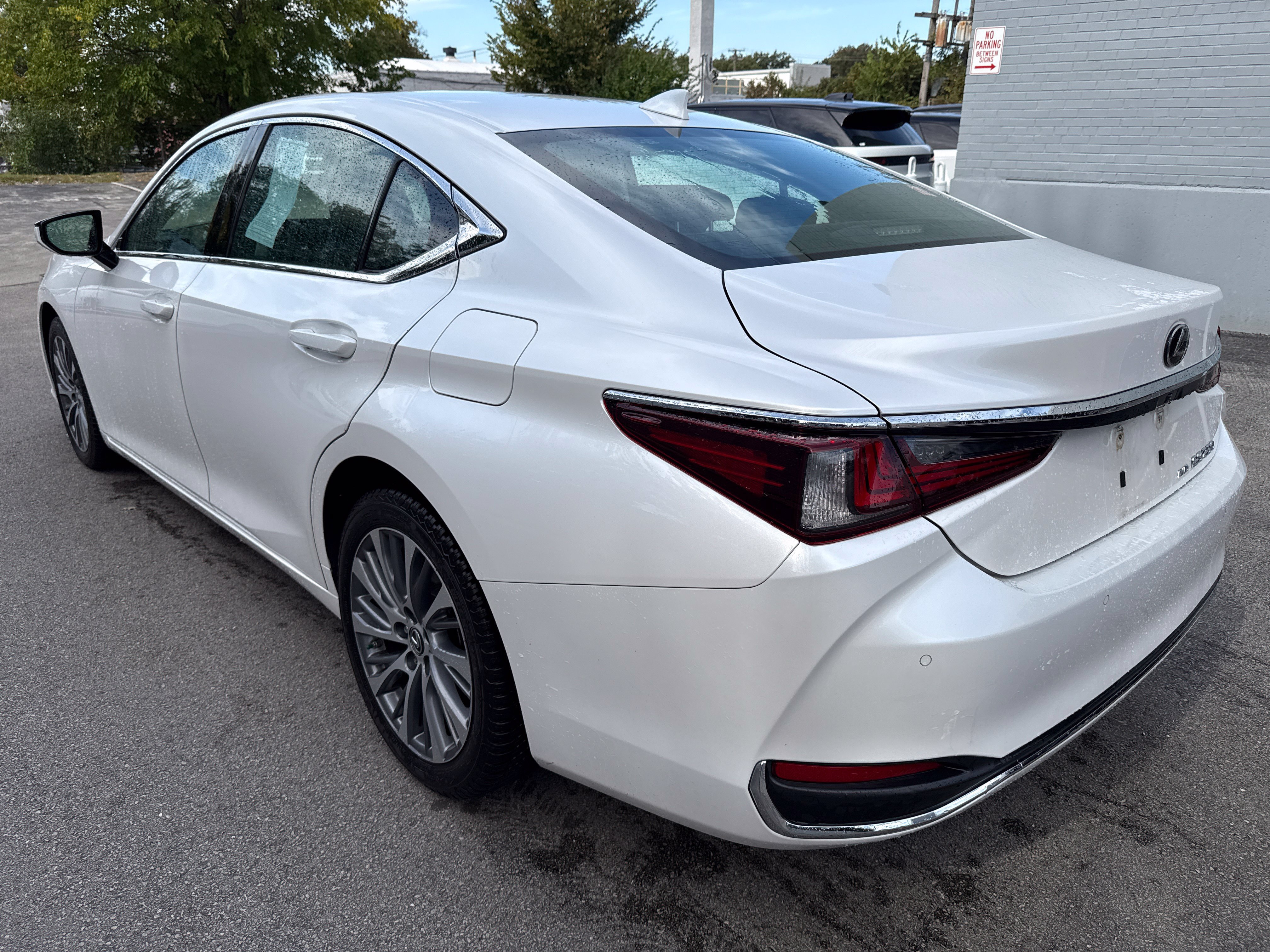Used 2021 Lexus ES 250 w/ Premium Package AWD/4WD image 10