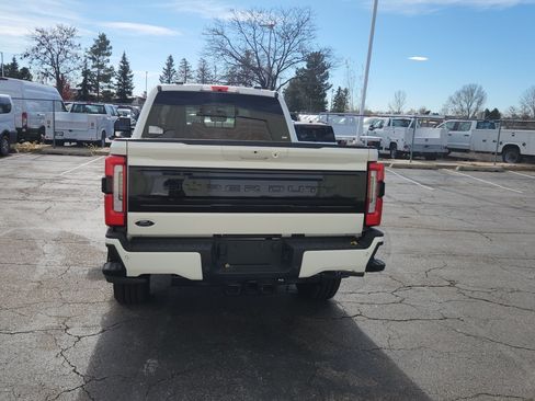 New 2025 Ford F350 Platinum w/ FX4 Off-Road Package image 8