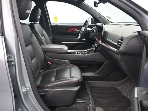 Certified 2024 Chevrolet Traverse Z71 w/ Enhanced Driving Package image 13