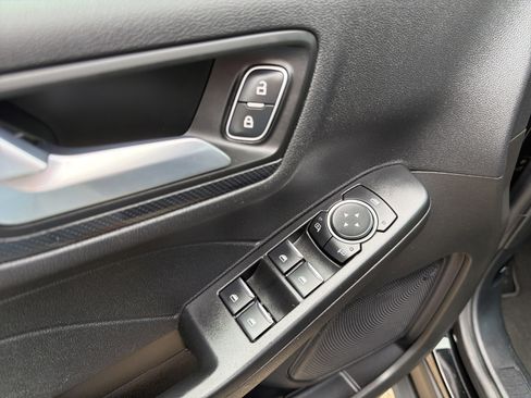 Used 2024 Ford Escape ST-Line AWD/4WD image 12