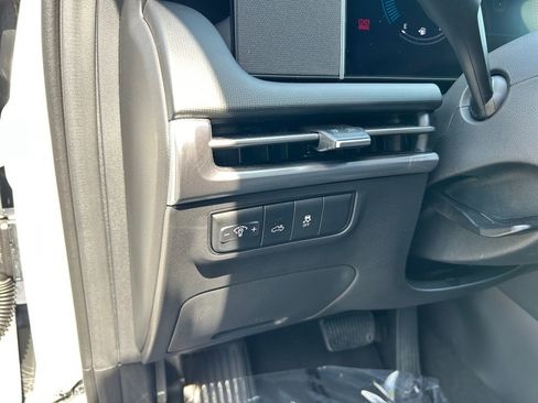 Certified 2025 Hyundai Santa Cruz SEL AWD/4WD image 20