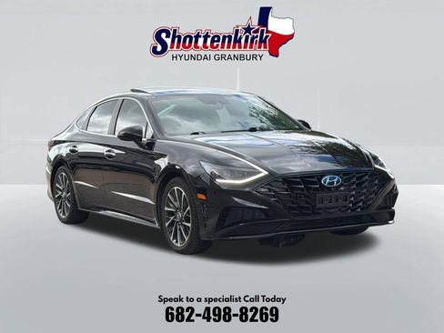 Used 2020 Hyundai Sonata Limited w/ Cargo Package FWD image 3
