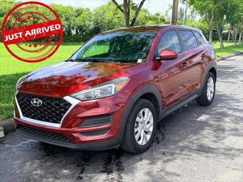 Used 2019 Hyundai Tucson SE FWD image 2