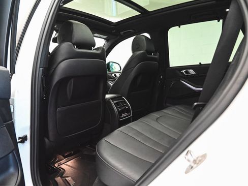 Used 2022 BMW X5 xDrive40i AWD/4WD image 22