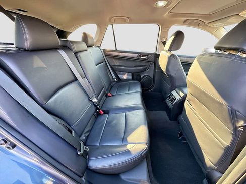 Used 2017 Subaru Outback 2.5i Limited image 36