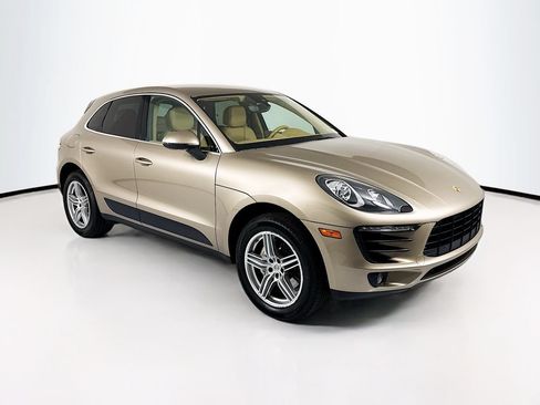 Used 2017 Porsche Macan S AWD/4WD image 3